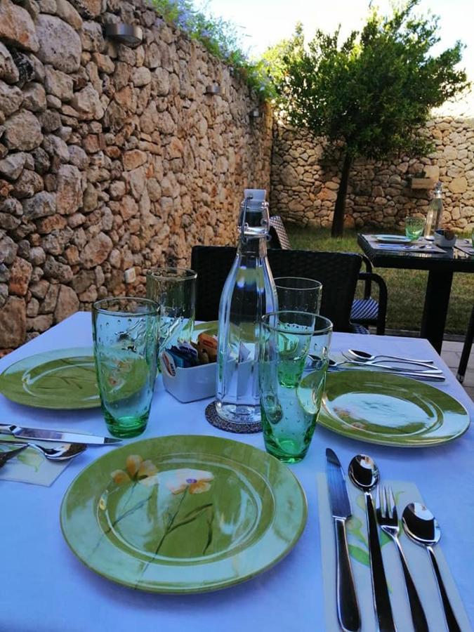 B&B Donnantonietta - Nobile Dimora Мінервіно-ді-Лечче Екстер'єр фото