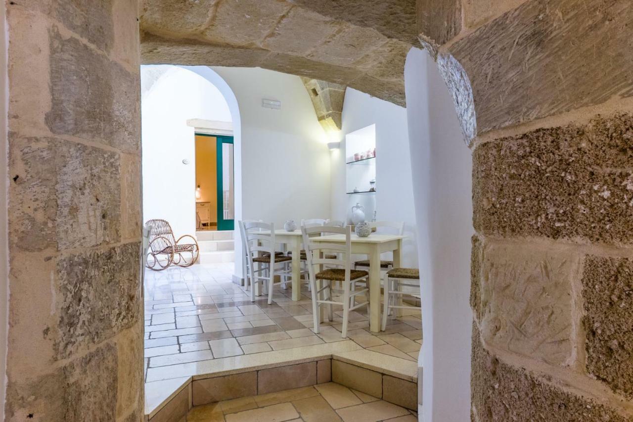 B&B Donnantonietta - Nobile Dimora Мінервіно-ді-Лечче Екстер'єр фото
