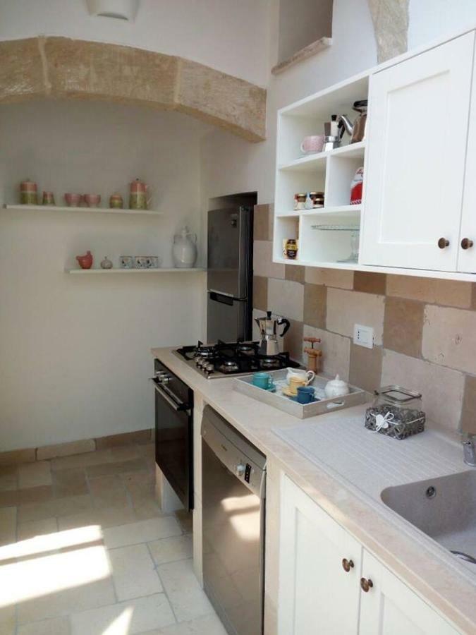 B&B Donnantonietta - Nobile Dimora Мінервіно-ді-Лечче Екстер'єр фото