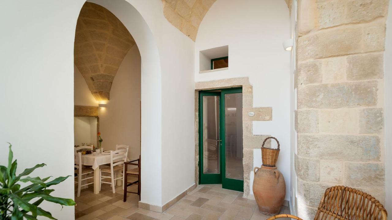 B&B Donnantonietta - Nobile Dimora Мінервіно-ді-Лечче Екстер'єр фото