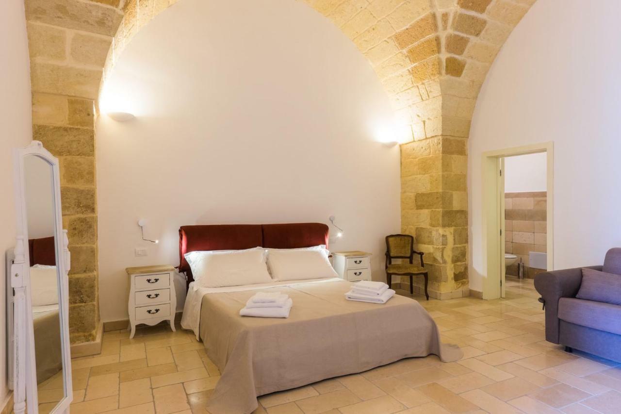 B&B Donnantonietta - Nobile Dimora Мінервіно-ді-Лечче Екстер'єр фото