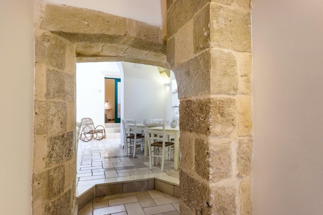 B&B Donnantonietta - Nobile Dimora Мінервіно-ді-Лечче Екстер'єр фото