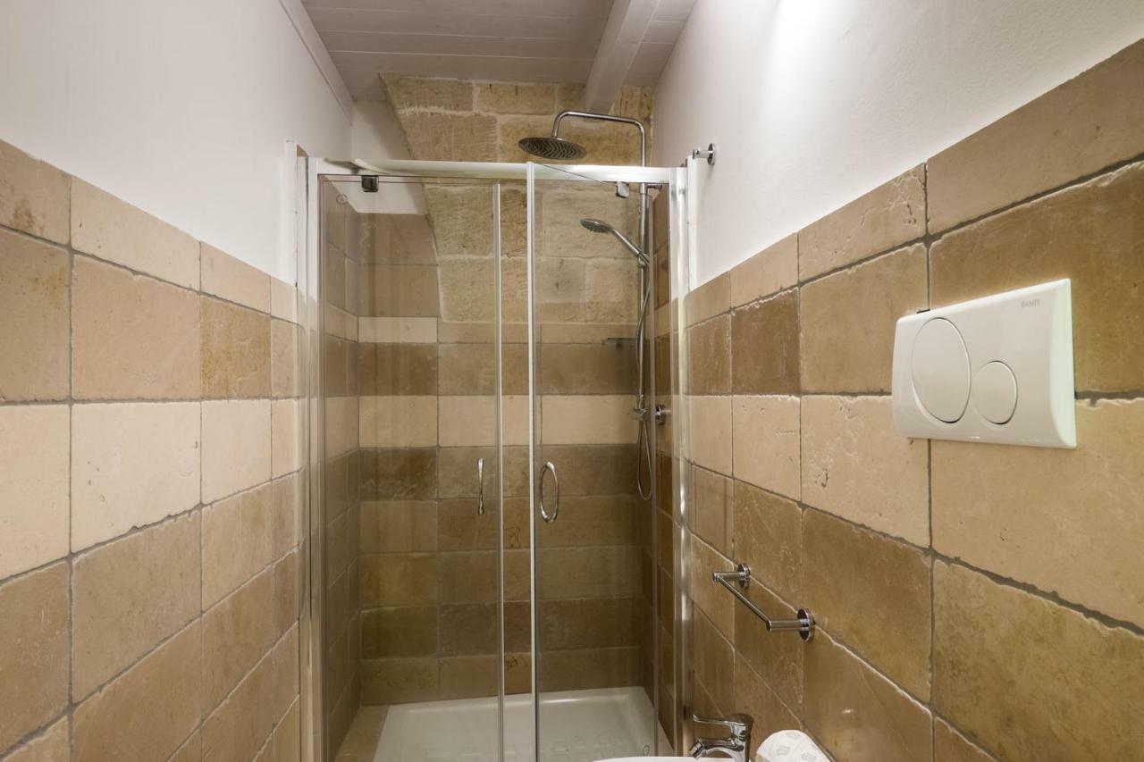 B&B Donnantonietta - Nobile Dimora Мінервіно-ді-Лечче Екстер'єр фото