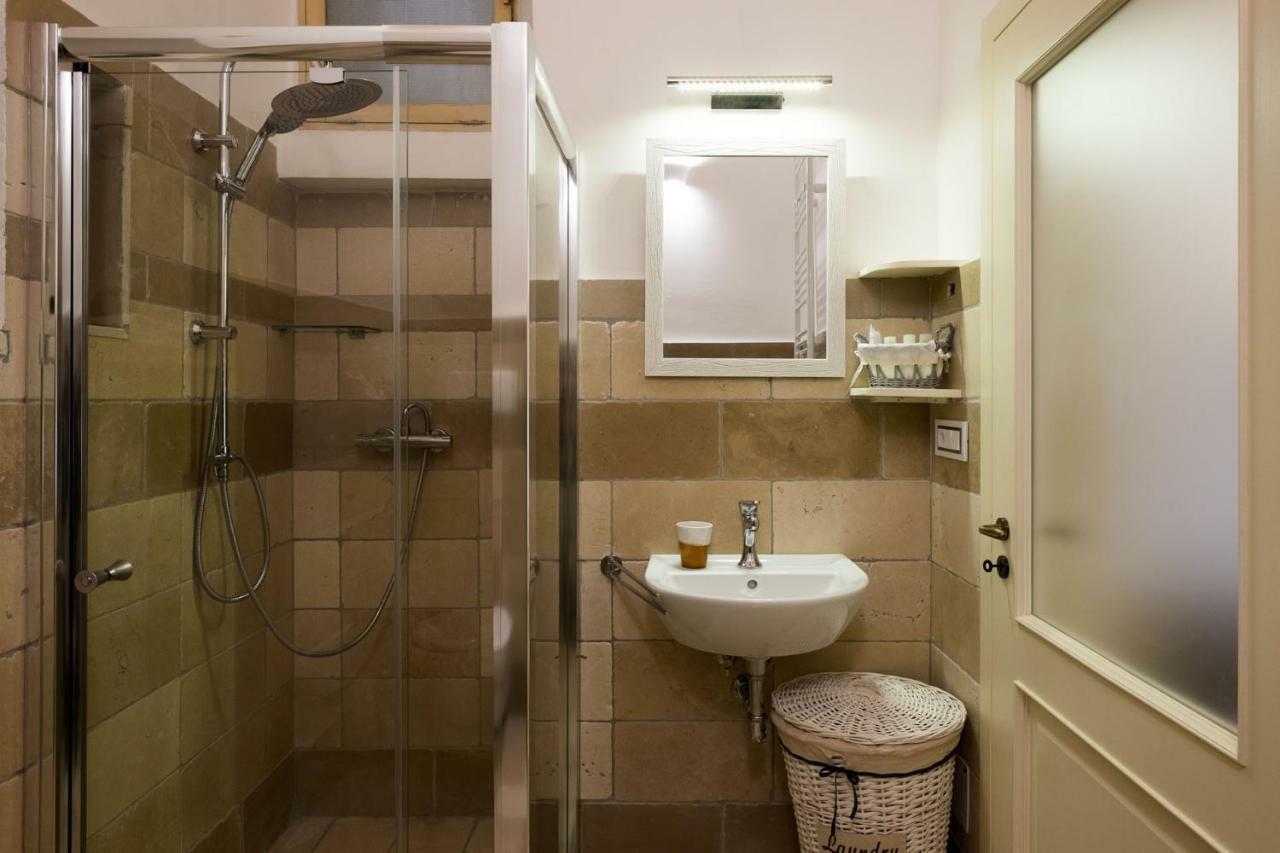B&B Donnantonietta - Nobile Dimora Мінервіно-ді-Лечче Екстер'єр фото
